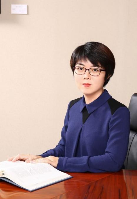 1635151580955894.jpg Liang Zou.jpg